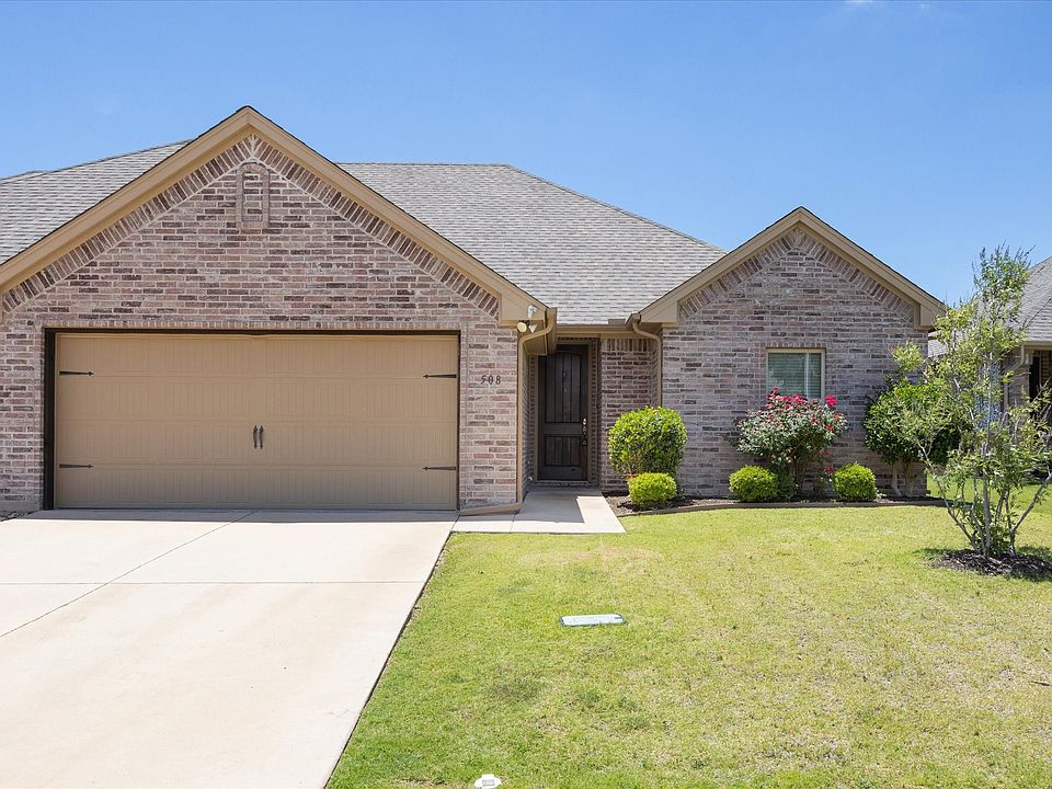 1st image of 508 Landry Ct
