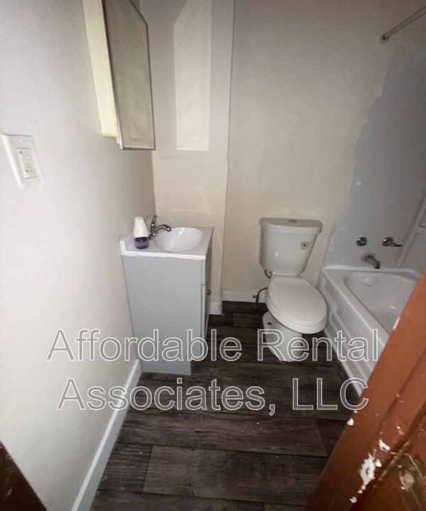 1st image of 2358 S 16th St