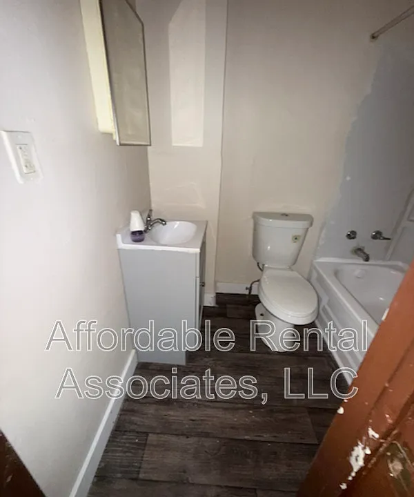 2358 S 16th St #UPPER