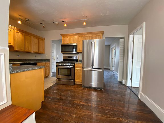 2nd image of 132 Gesler St #1.1