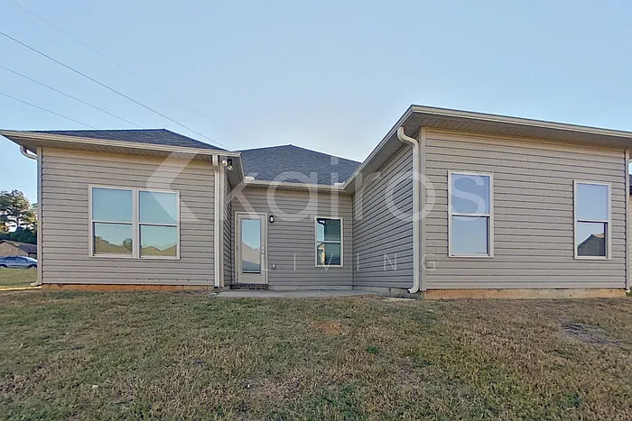 7071 Shadesbrook Cir — Photo 17