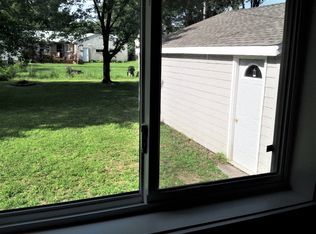 1461 Burke Ave E, Maplewood, MN 55109