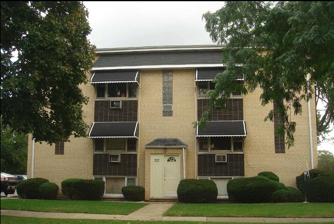 2 bed, 875 sqft, $1,575 — Photo 2