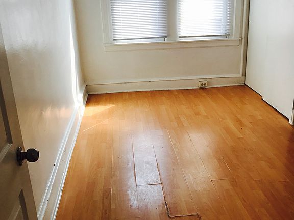 5th image of 4761 Bleigh Ave