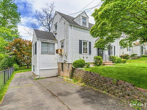 2nd image of 98 Woodmere Road