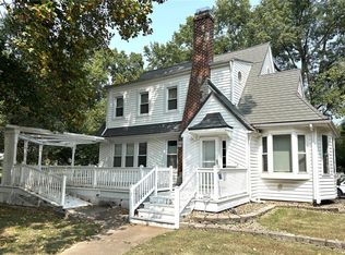 10 Kniepkamp Pl, Belleville, IL 62221