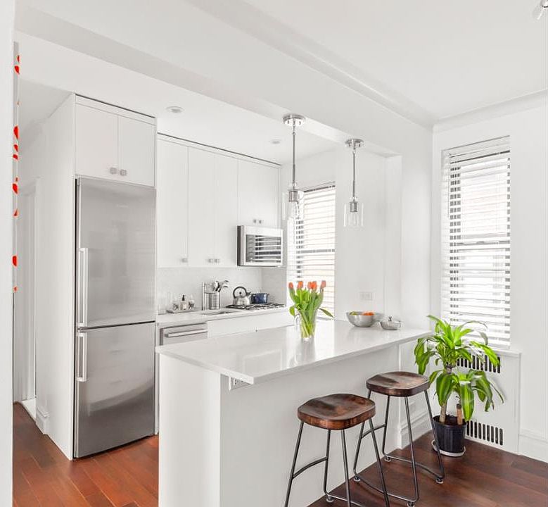 1st image of 257 W End Ave #5F