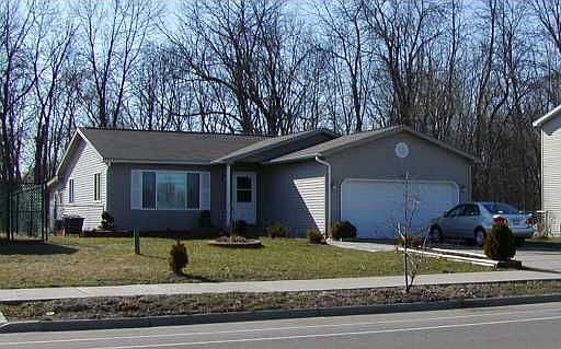 2nd image of 5844 Wise Rd