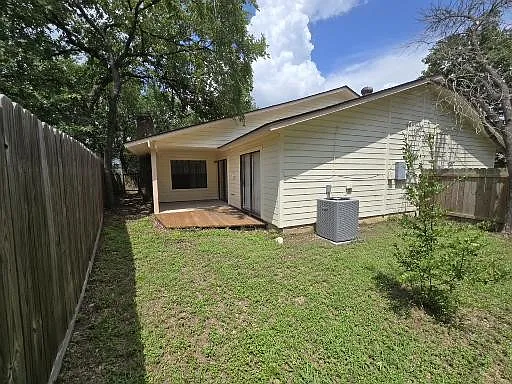 2904 Forest Bnd #1 — Photo 15