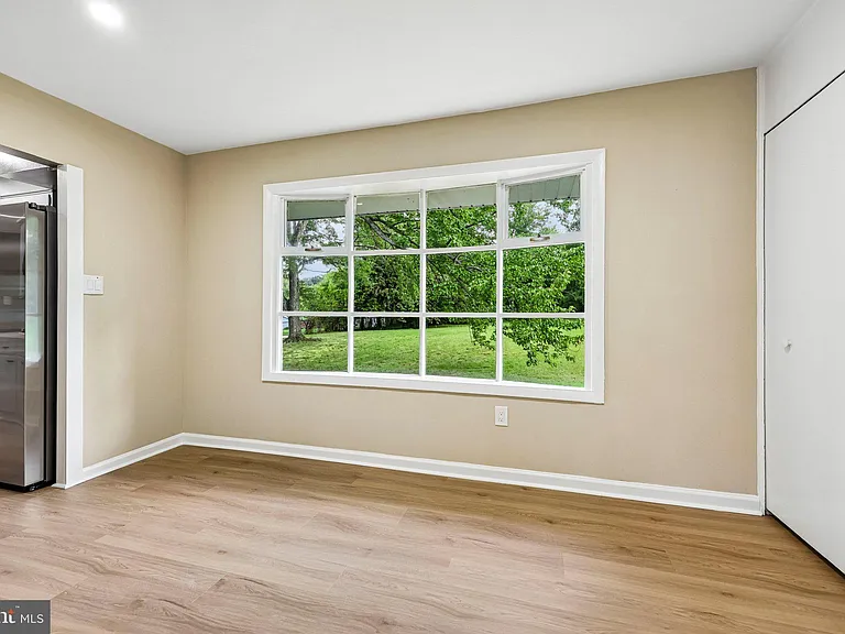 7200 Vellex Ln — Photo 21