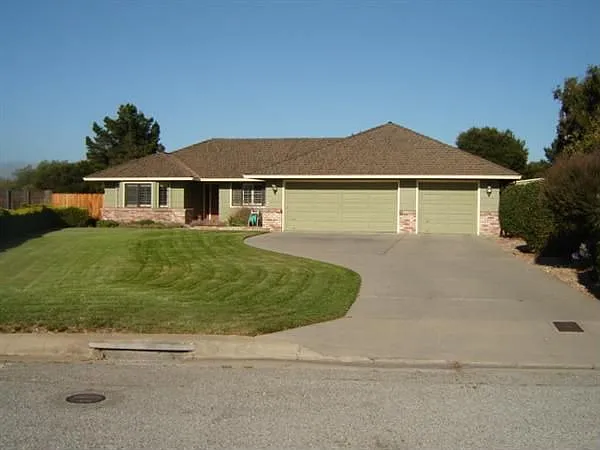 18645 Ranchito Del Rio Dr photo 1