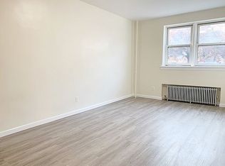 66-02 60th St #1, Ridgewood, NY 11385