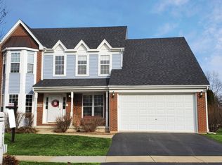 39W328 W Burnham Ln, Geneva, IL 60134