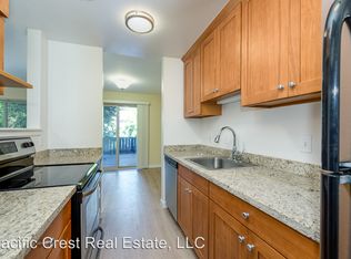 524 Federal Ave E APT 103, Seattle, WA 98102
