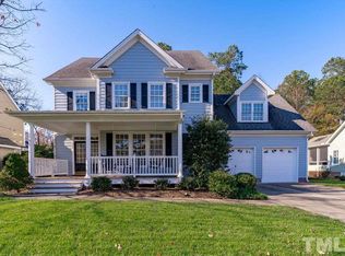 228 Elmcrest Dr, Holly Springs, NC 27540