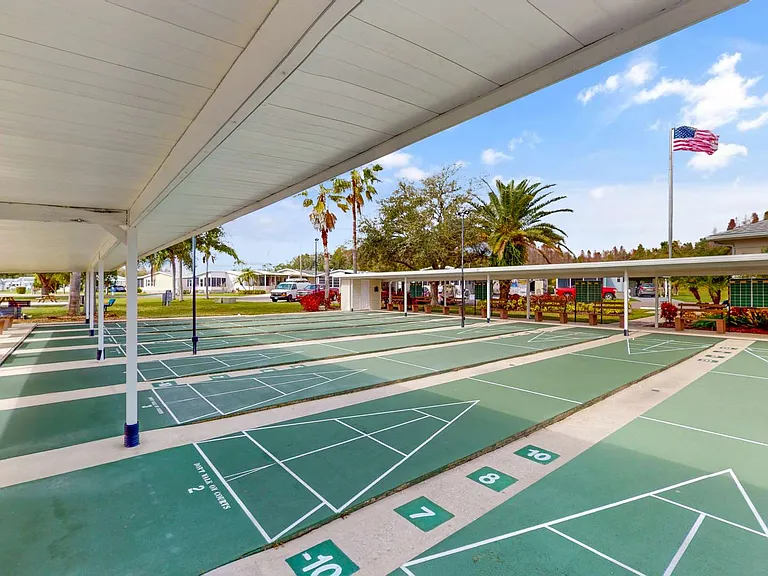 Royal Palm Village — Photo 15