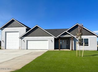 12054 N Lennon Ln, Rathdrum, ID 83858