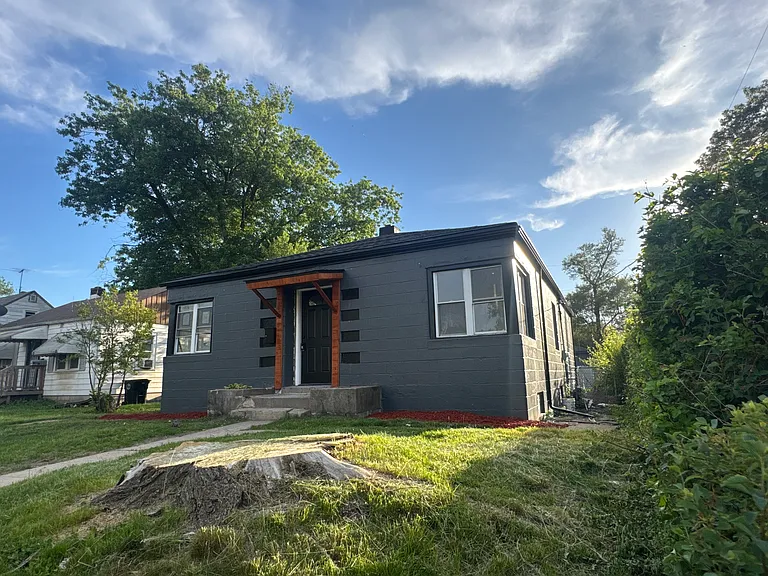 1022 Wright St — Photo 11