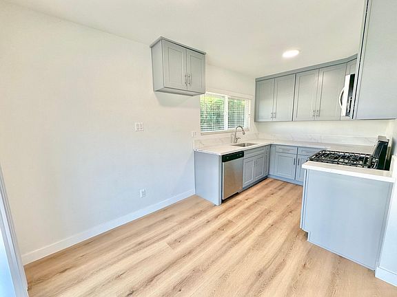 2nd image of 3926 Inglewood Blvd APT 5