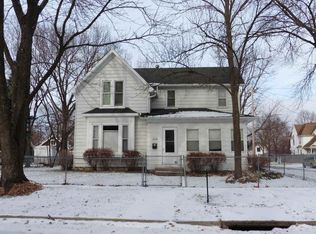 209 8th Ave, Charles City, IA 50616