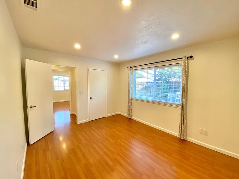 3904 Taubeh Ct — Photo 5