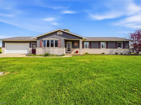 6117 Fenkell Rd, Andover, OH 44003
