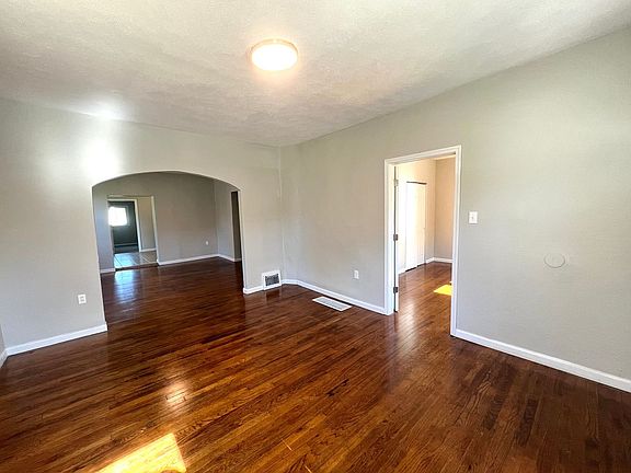 5th image of 9437 Bristol Ave