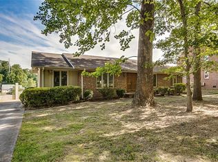 3504 Charing Cross Rd, Greensboro, NC 27455