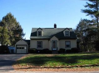 231 Oak St, Uxbridge, MA 01569