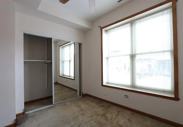 1257 W Flournoy St #2R — Photo 26