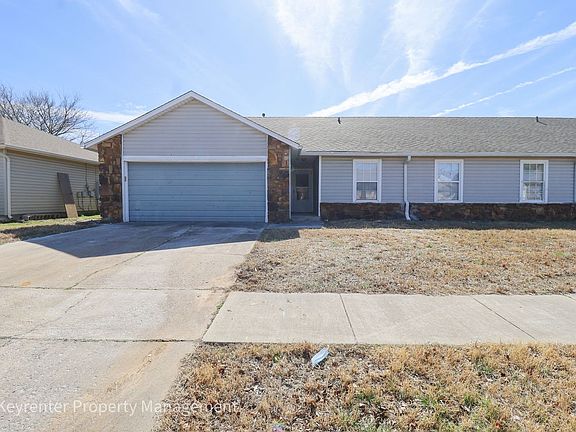 2nd image of 12924-12926 E 31st Ct