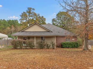 8818 McCain Rd, Shreveport, LA 71107