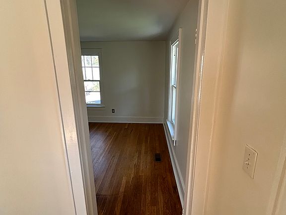 2nd image of 143 42nd Ave N