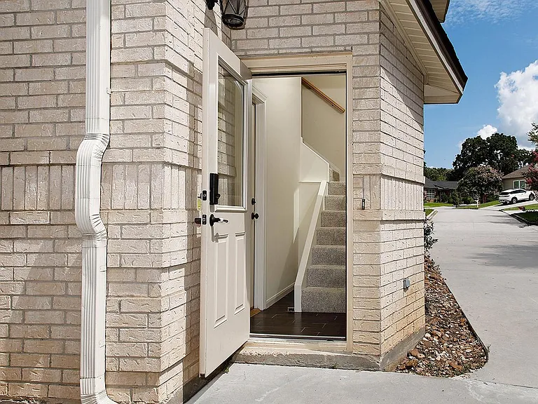 7159 Kingston Cove Ln — Photo 29