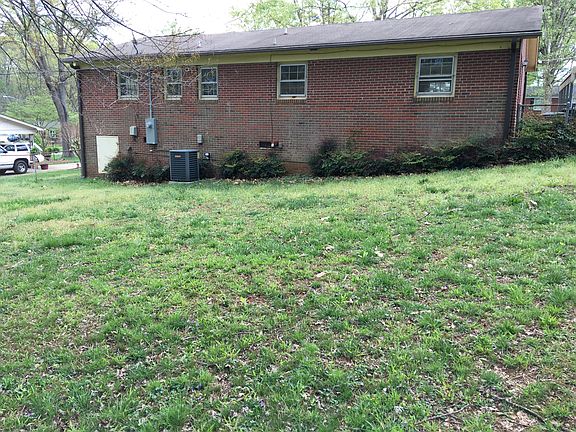 3rd image of 3424 Dove Ln
