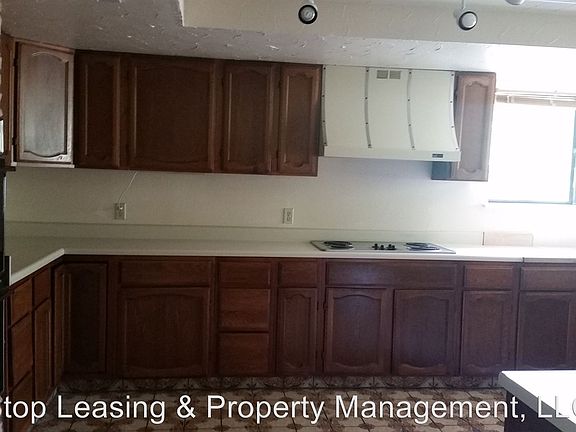 3rd image of 112 Kailua Ln
