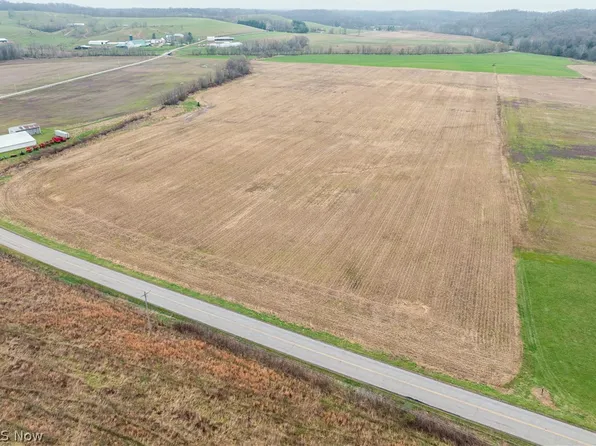 Licking Valley Rd, Nashport, OH 43830