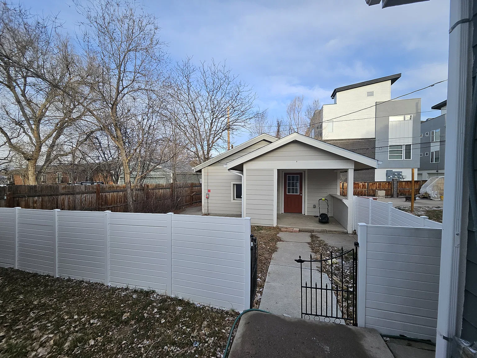 1650 Ingalls St — Photo 1