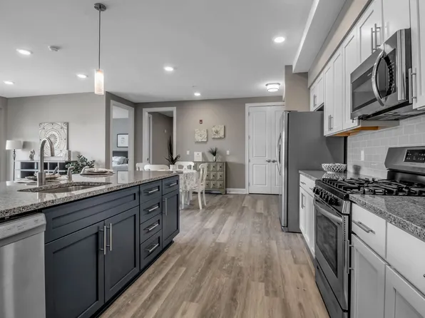 The Tennyson, 6770-6790 Main St #200, Buffalo, NY 14221