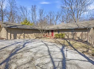 8245 Mud Creek Rd, Indianapolis, IN 46256