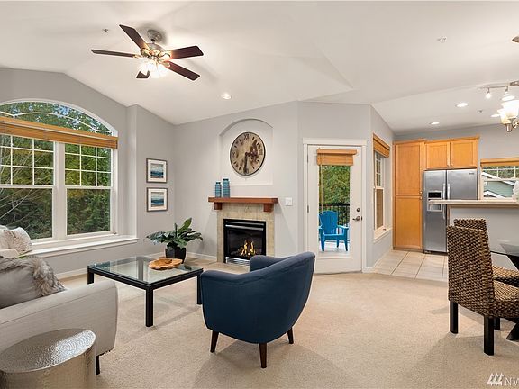 2nd image of 4325 Issaquah Pine Lake Rd SE Unit 706