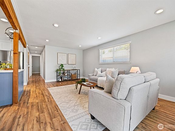 3rd image of 5406 N 43rd Street