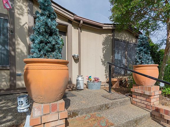 3rd image of 6276 Astronaut Ln
