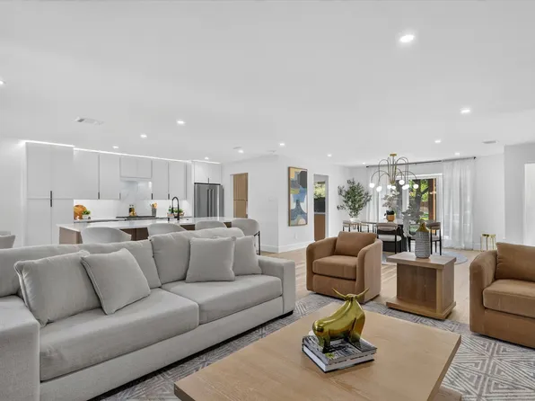 3883 Antigua Cir, Dallas, TX 75244