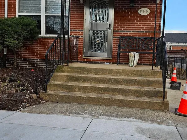 855 N Camac St, Philadelphia, PA 19123