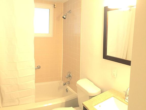 5th image of 5932 Glenwood Ave
