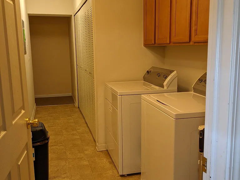 16767 Carriage Way — Photo 26
