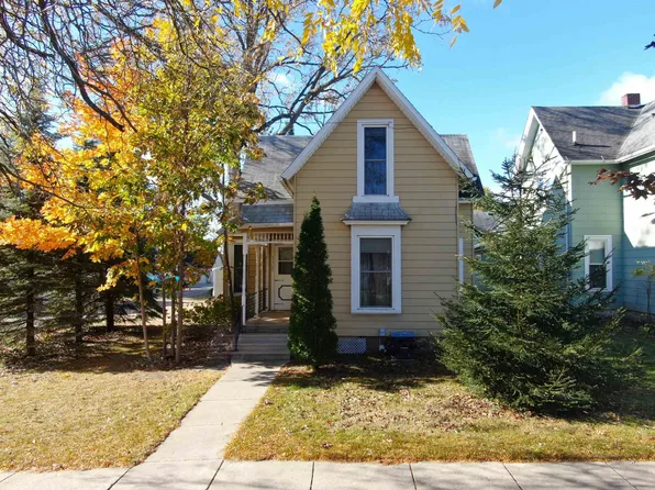 323 Spring St, Hillsboro, WI 54634