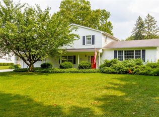 79 Sunset Trl W, Fairport, NY 14450