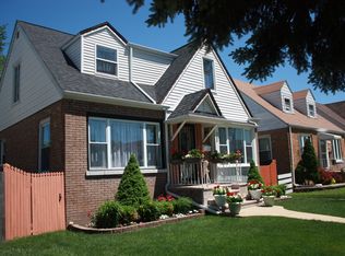 7352 W 56th Pl, Summit, IL 60501